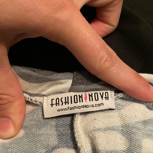 Fashion Nova grey camo two piece set - Picture 7 of 13